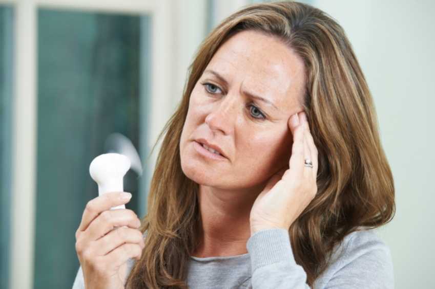 Reduce The Side Effects of Menopause Naturally